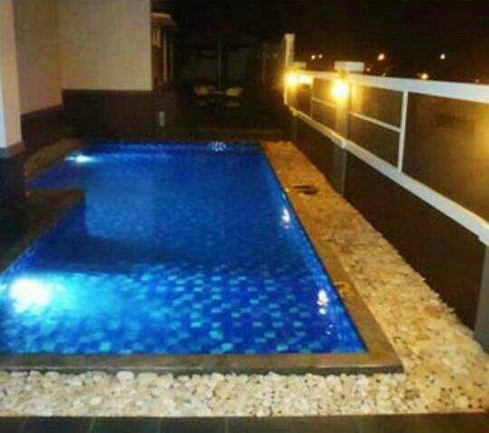 Villa Kaca تانجونغْ ليسونغْ المظهر الخارجي الصورة